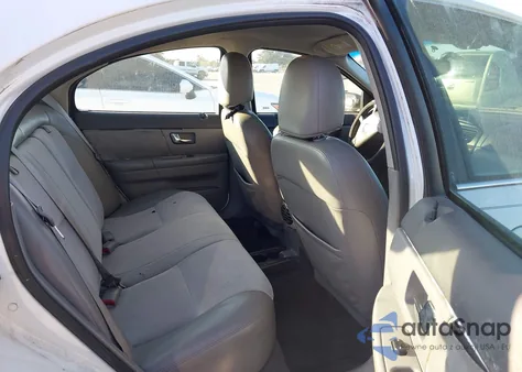 2001 Mercury Sable Ls from USA, damaged, VIN 1MEFM53U41A624680